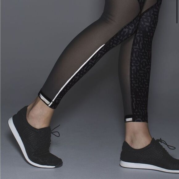 Lululemon Running In The City 7/8 Tight Full-On Luxtreme - Picture 4 of 16